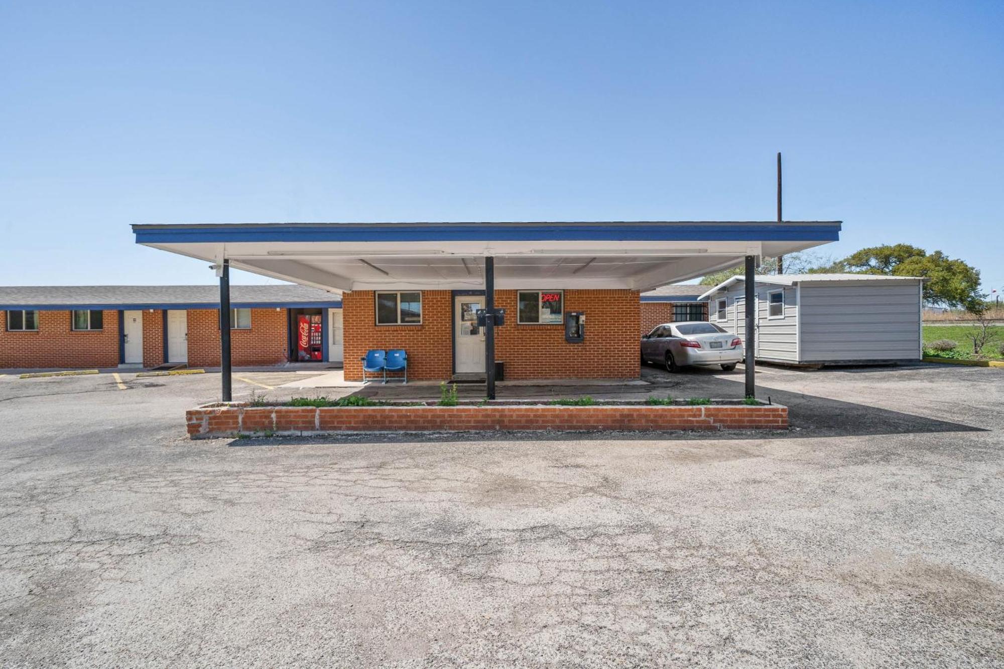 Oyo Hotel Luling Tx Downtown I-10/Us-90 מראה חיצוני תמונה