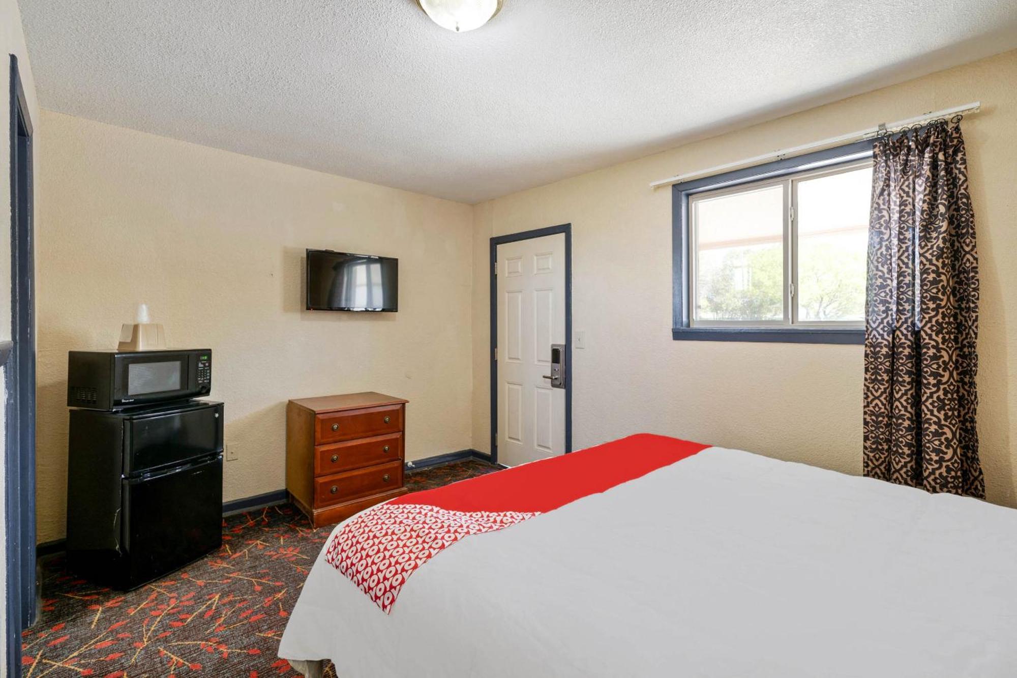 Oyo Hotel Luling Tx Downtown I-10/Us-90 מראה חיצוני תמונה